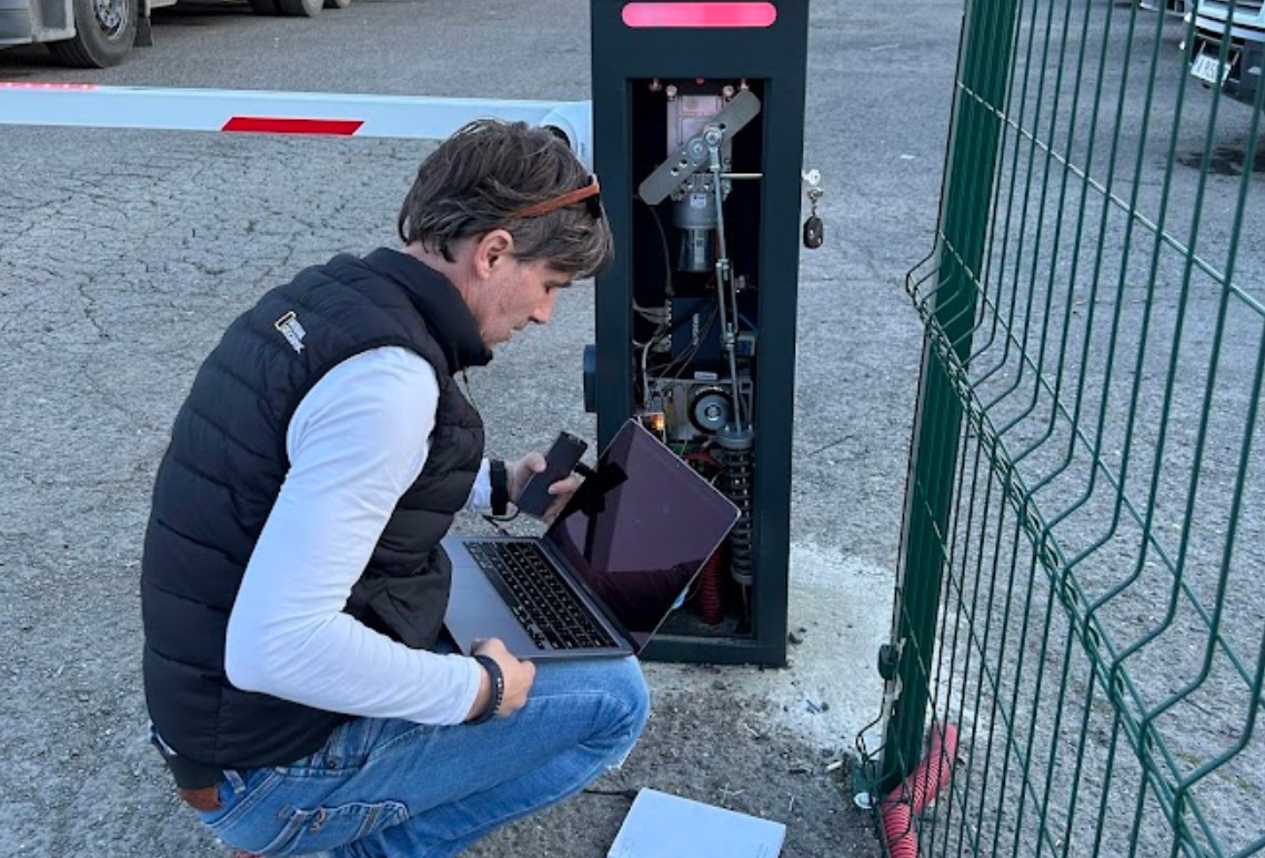 Монтаж и настройка на ANPR софутер в LPR камера. Europool паркинг със система от Intelligent Parking.